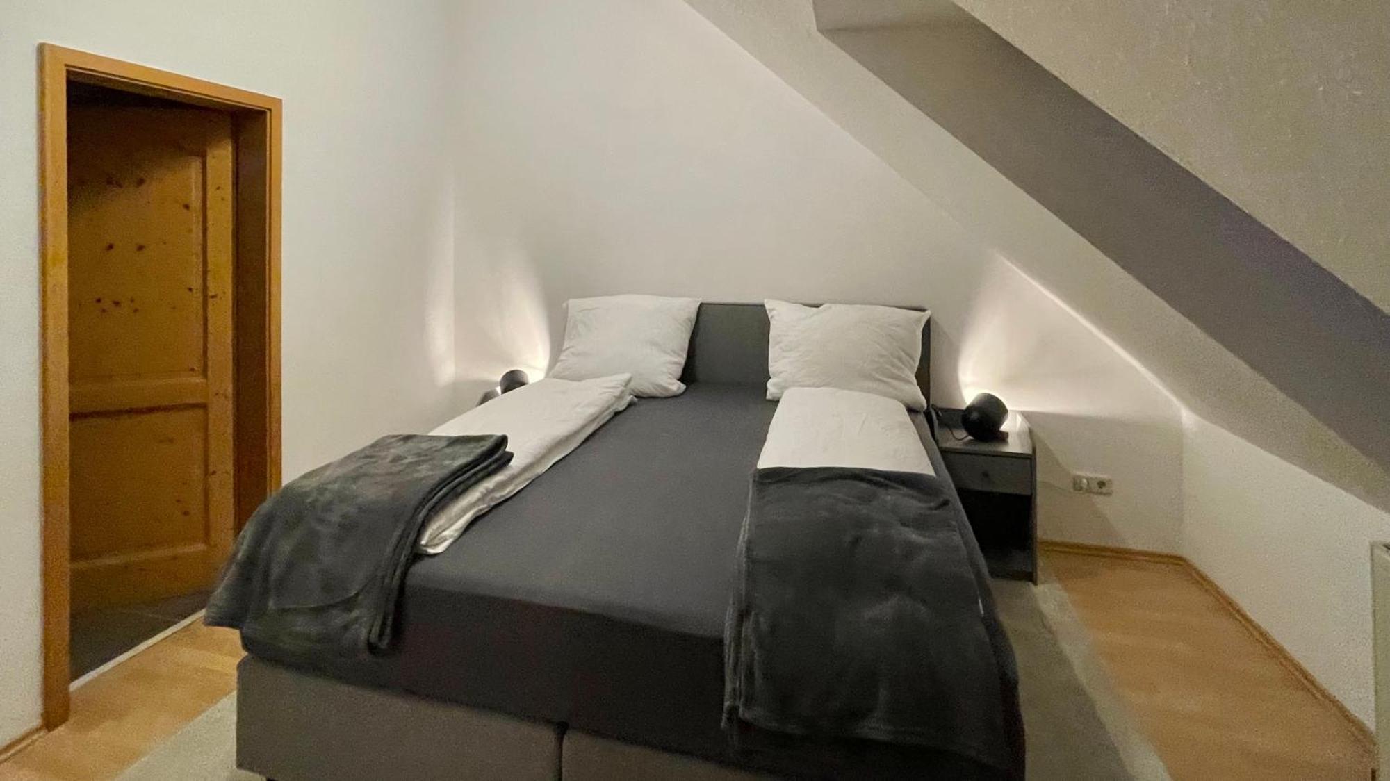 Lofty Luna, Dein Feinzeit Apartment バンベルク エクステリア 写真