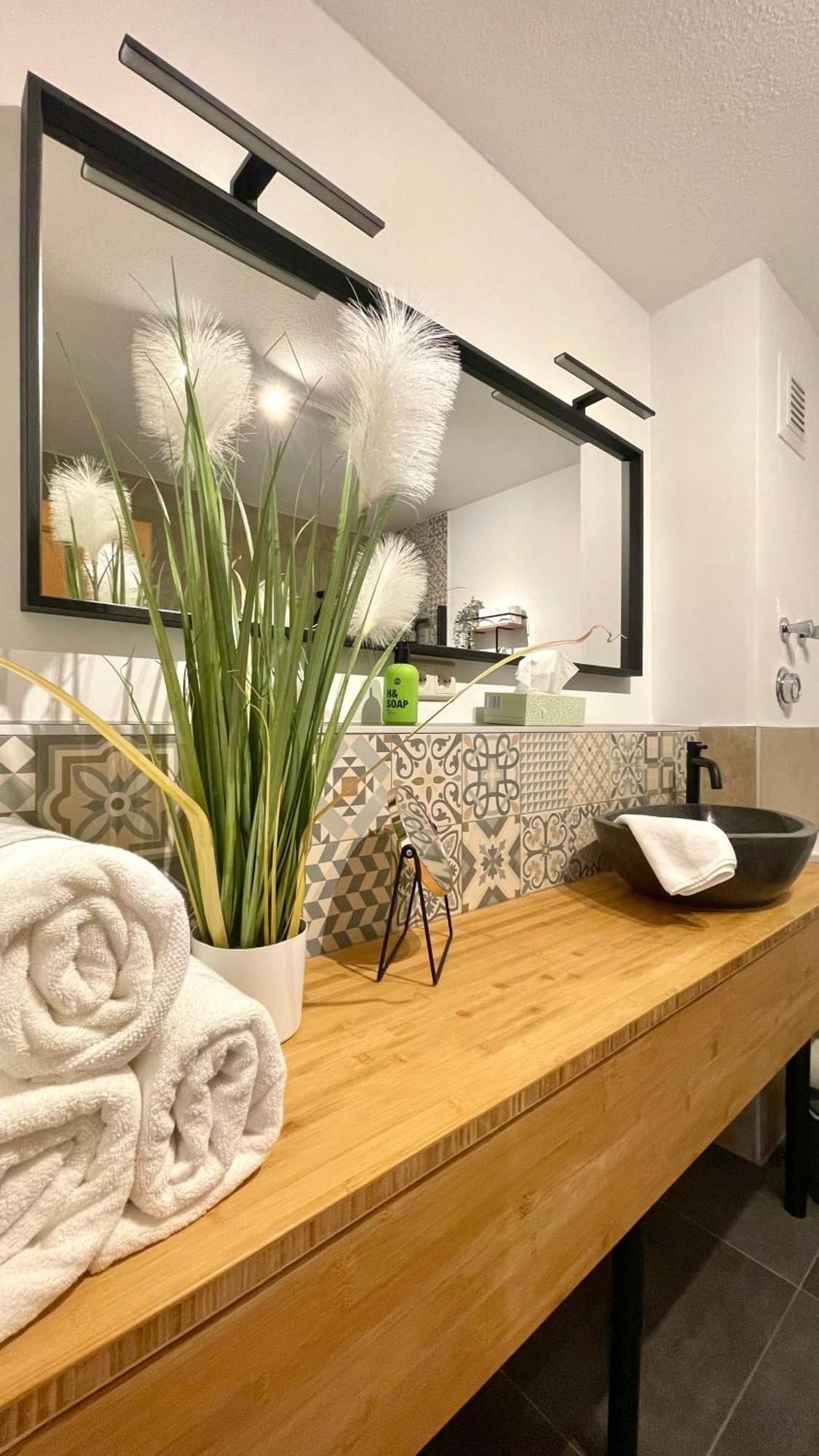 Lofty Luna, Dein Feinzeit Apartment バンベルク エクステリア 写真